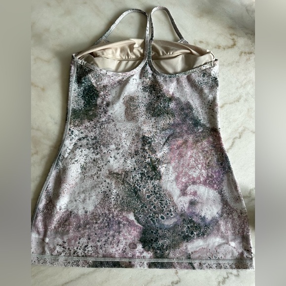 Lululemon 8 y strap tank top EUC - Picture 4 of 6